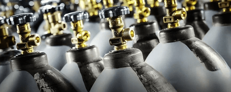 Заправка газом в Озерной